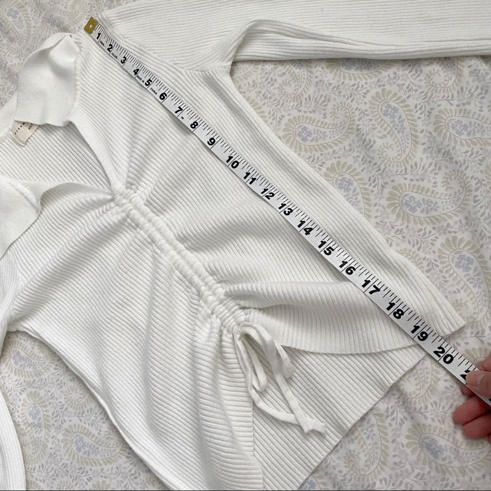 Dreamers by Debut (juniors) ribbed long sleeve scrunch top, white - Picture 6 of 7
